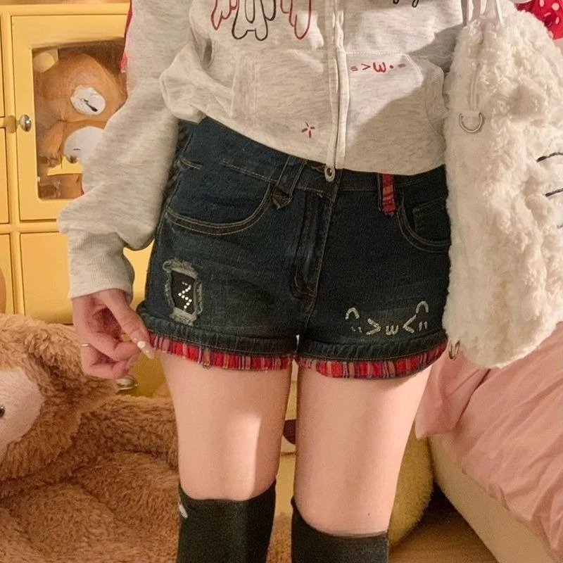 American Vintage Short Jeans W - огляд і ціна Streetwear Brand Pants