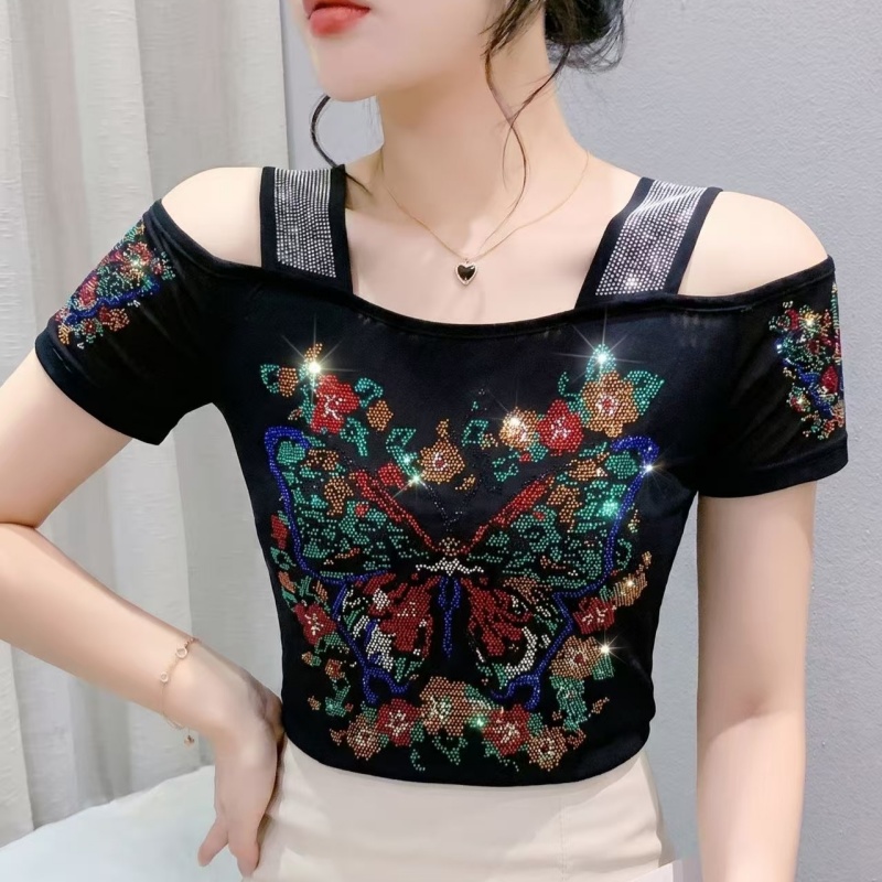 Streetwear Brand Ladies T-Shir - огляд і ціна Streetwear Brand With Butterfly